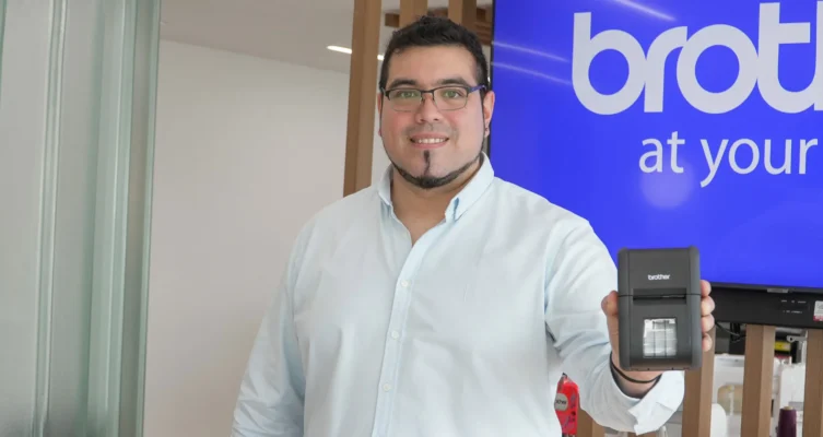 Manuel Morales Diaz, Product Manager para el área de identificación de Brother Argentina.
