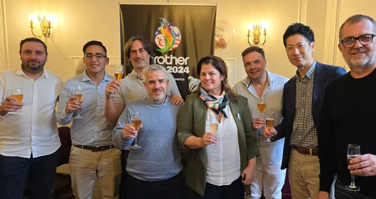 Nicolás Lucas (Brother), Patricio Andueza Soto (Brother), Andrés Waisman (La Junior SRL), Pablo Penzi (Solo Insumos), Lorena Fiorentino (Brother), Damian Infer (Brother), Shingo Honda (Brother), Nicolas. A Lucas (Brother) y Fabián Rey (Argenprint)