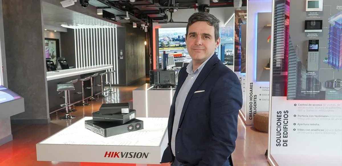 Mariano Civit, Display Product Manager Argentina, Paraguay & Uruguay en Hikvision