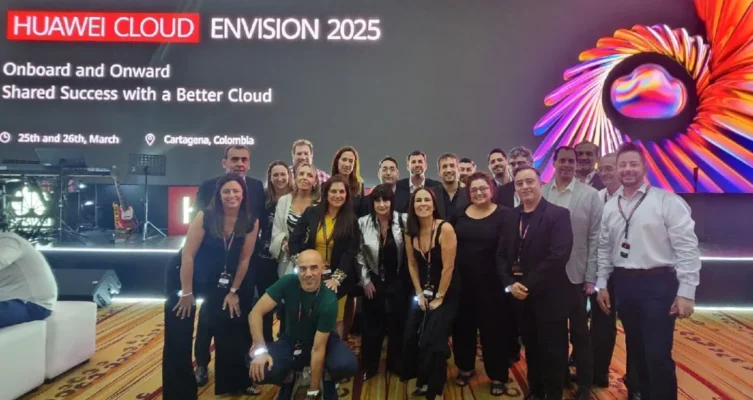 El equipo de Iplan listos para participar del Envision 2025.