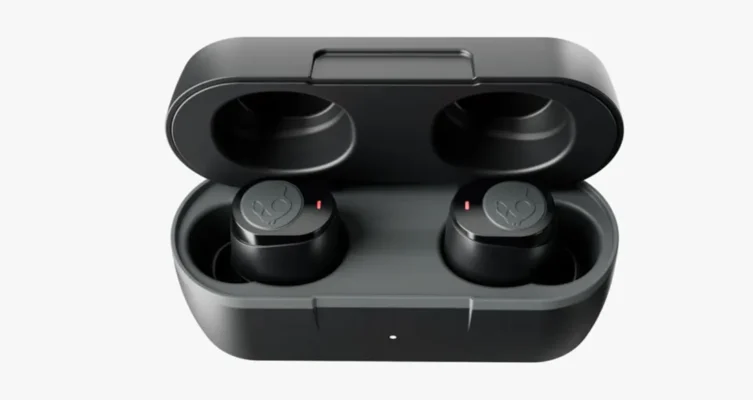 Un auricular wireless in-ear que combina comodidad, durabilidad y un sonido envolvente, pensado para acompañar a los usuarios en su dÃa a dÃa y en las aventuras más extremas.