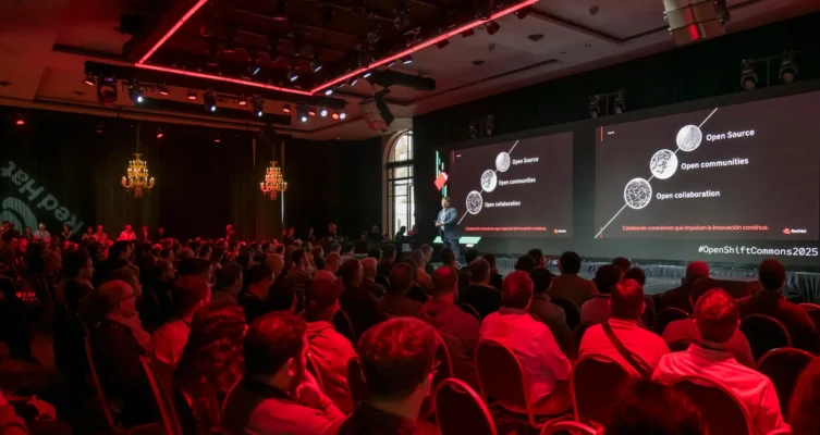 Santiago Sinelnicof, especialista en OpenShift para Argentina en Red Hat