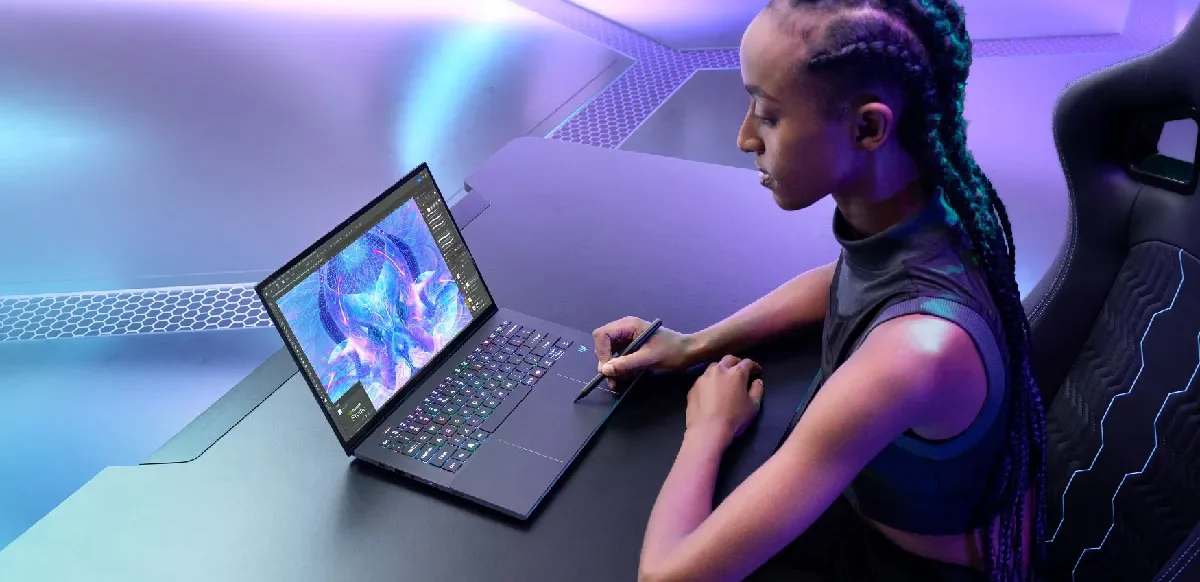 La delgada Predator Triton 14 AI es compatible con un procesador Intel® Core™ Ultra 9 288V y una GPU NVIDIA® GeForce RTX™ 5070 Laptop, y es la primera laptop del sector que utiliza materiales de interfaz térmica (TIM) de grafeno en la CPU para ayudar a la refrigeración.