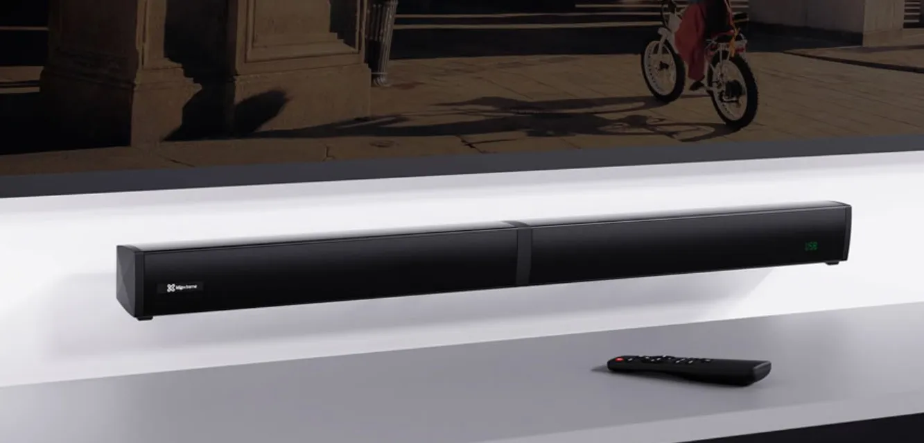 Esta barra se destaca por su potencia de 200 watts RMS, altavoces de alta fidelidad y subwoofer inalámbrico con conectividad Bluetooth® v5.0.