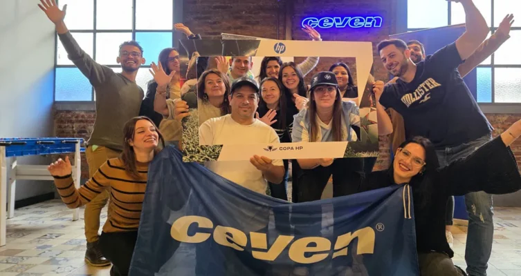 Equipo comercial de HP en Ceven y de MKT del mayorista.