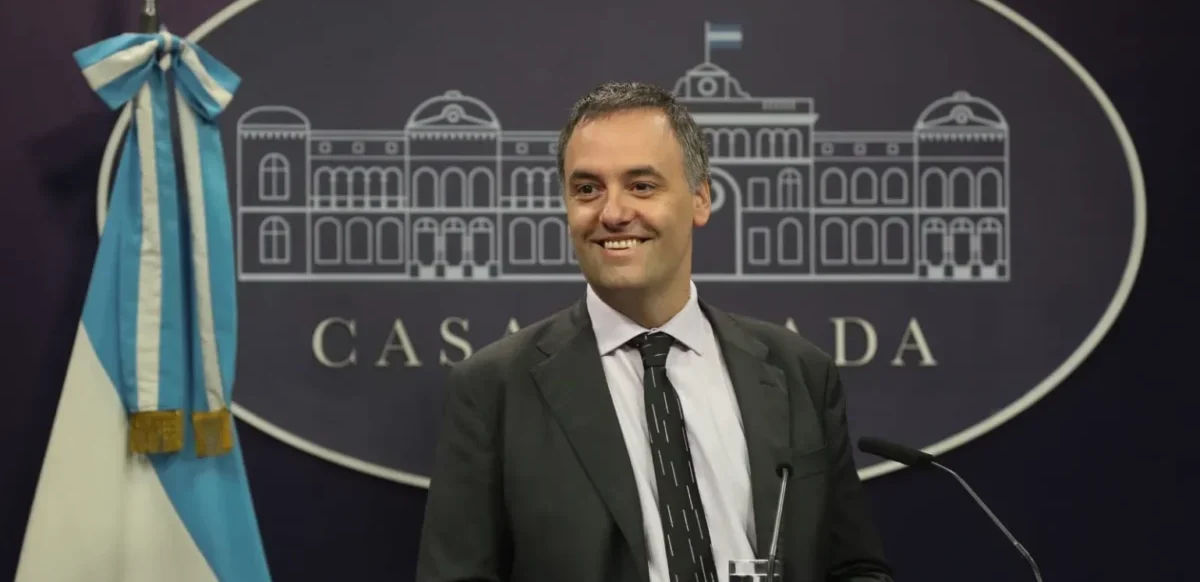 Manuel Adorni, vocero presidencial.