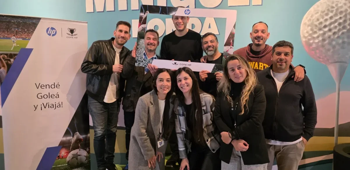 La Copa HP es un programa de incentivos vigente del 1º de mayo al 20 de junio, que transforma las ventas de productos de cómputo comercial en “goles”