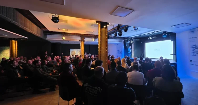 Gran asistencia de partners y clientes en el evento de IBM.