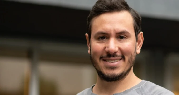 Alan Mai, Especialista en ciberseguridad y CEO de Bloka.