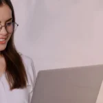 Los datos muestran que 9 de cada 10 trabajadores IT prefieren la modalidad remota y advierten sobre el impacto negativo de la vuelta a la oficina.