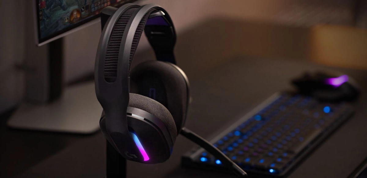 “Cada elemento de los G522 ha sido diseñado intencionalmente para ofrecer una experiencia verdaderamente premium”, destacó Ahmed Riaz, Jefe de Diseño de Logitech G.