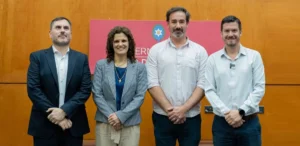 En el acto de entrega de antenas, realizado el pasado martes 21 de octubre, participaron Cristina Fiore, ministra de Educación, Cultura, Ciencia y Tecnología de Salta; Martín Güemes, secretario de Modernización; Carlos Rosso, intendente de General Güemes; y por parte de ORBITH, Diego Rodi, Gerente Comercial Corporativo; y Nicolás Vuga, Service Manager; además de representantes de las escuelas beneficiadas.