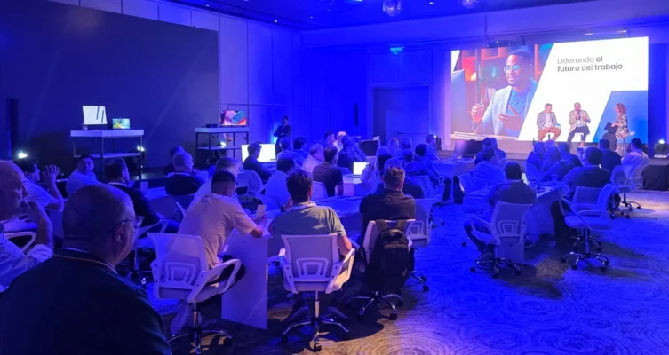 Para HP, la tecnología debe trascender lo operativo y enfocarse en el bienestar, la creatividad y la motivación del personal.