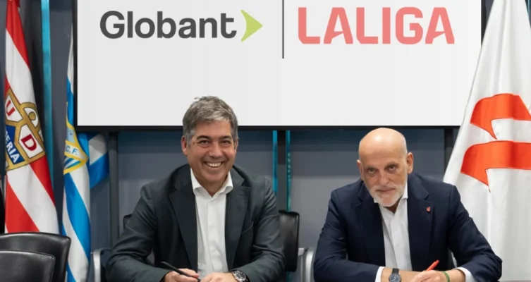 Martín Umaran, Presidente de EMEA y Co-fundador de Globant y Javier Tebas, presidente de LALIGA.