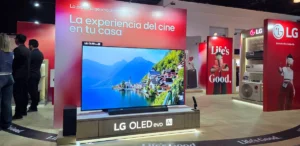 Stand de LG en Expo Corea 2025 en Buenos Aires.
