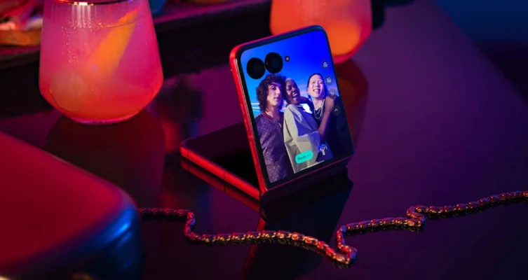 motorola razr 60 ultra, el plegable más potente del mercado, que redefine la categoría con su chip Snapdragon® 8 Elite de 3nm