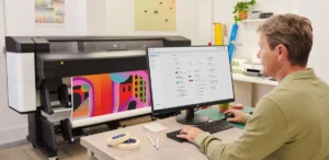 HP PrintOS Production Hub centraliza y agiliza la gestión de impresión.