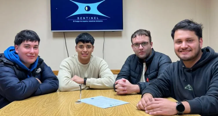 El equipo de Sentinel, la startup que busca solucionar los incendios forestales con drones autónomos