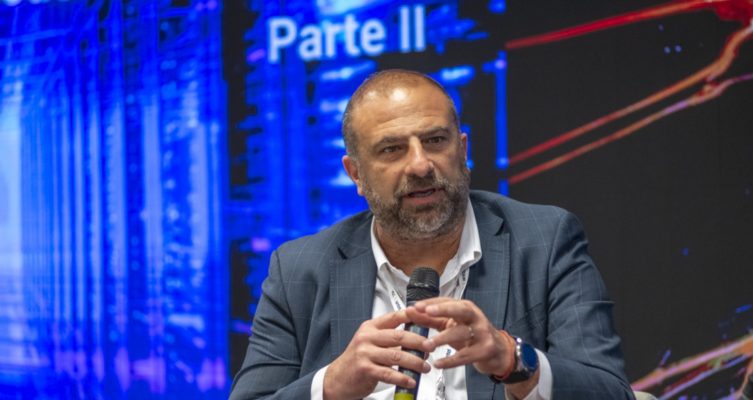 Juan Martín Bordoy, Sales Manager SOLA de Vertiv