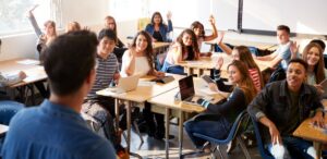 Epson presenta soluciones tecnológicas para modernizar aulas y espacios administrativos.