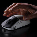 El dispositivo estrena SUPERSTRIKE, una tecnología pendiente de patente que reemplaza los microinterruptores tradicionales por un Sistema de Disparo Inductivo Háptico (HITS).