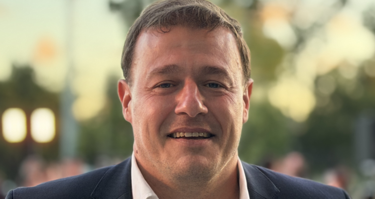 Mariano Itze, Lenovo