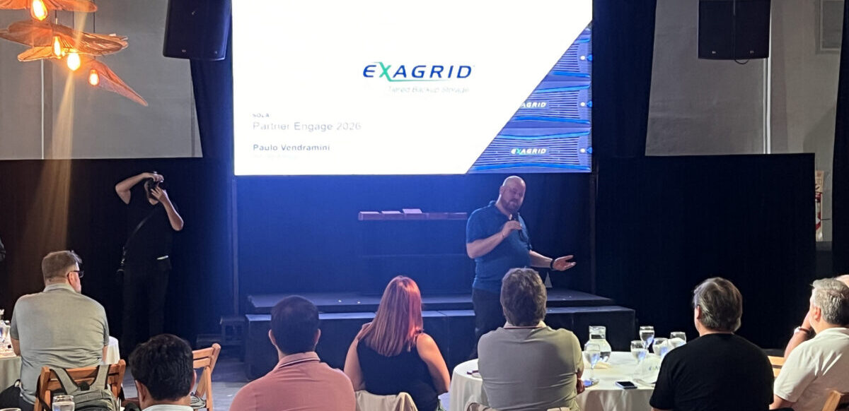 Alejandro Wasserlauf, Territory Sales Manager de ExaGrid, durante una de las presentaciones del evento