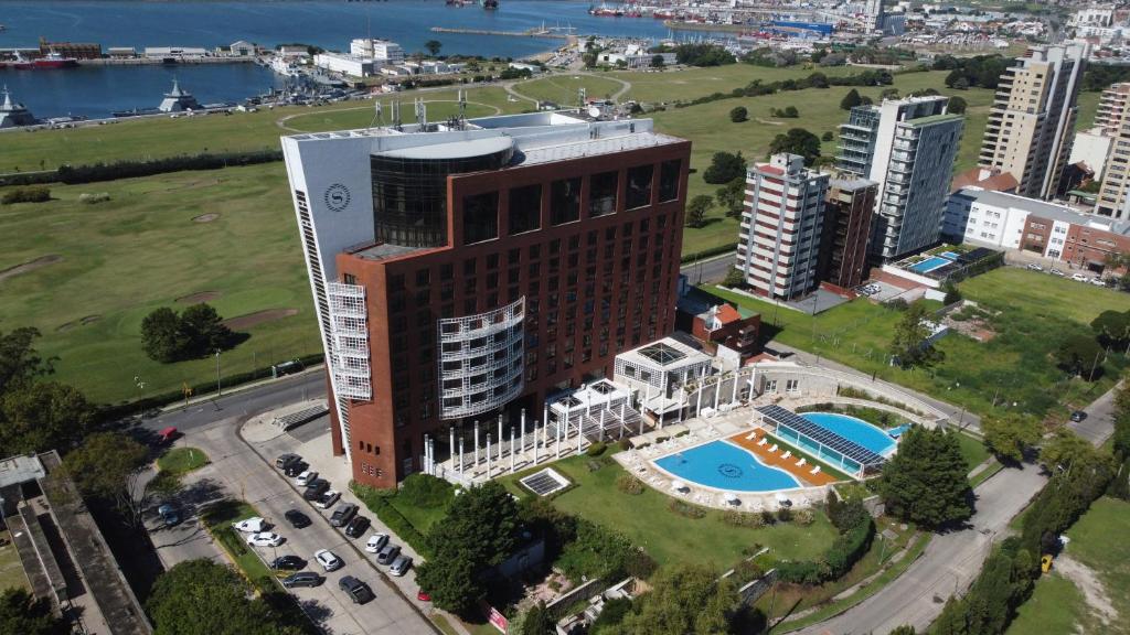 El Sheraton Mar del Plata Hotel será la sede del 19° Encuentro Empresarial de la industria del software, que reunirá a referentes del sector tecnológico de todo el país.