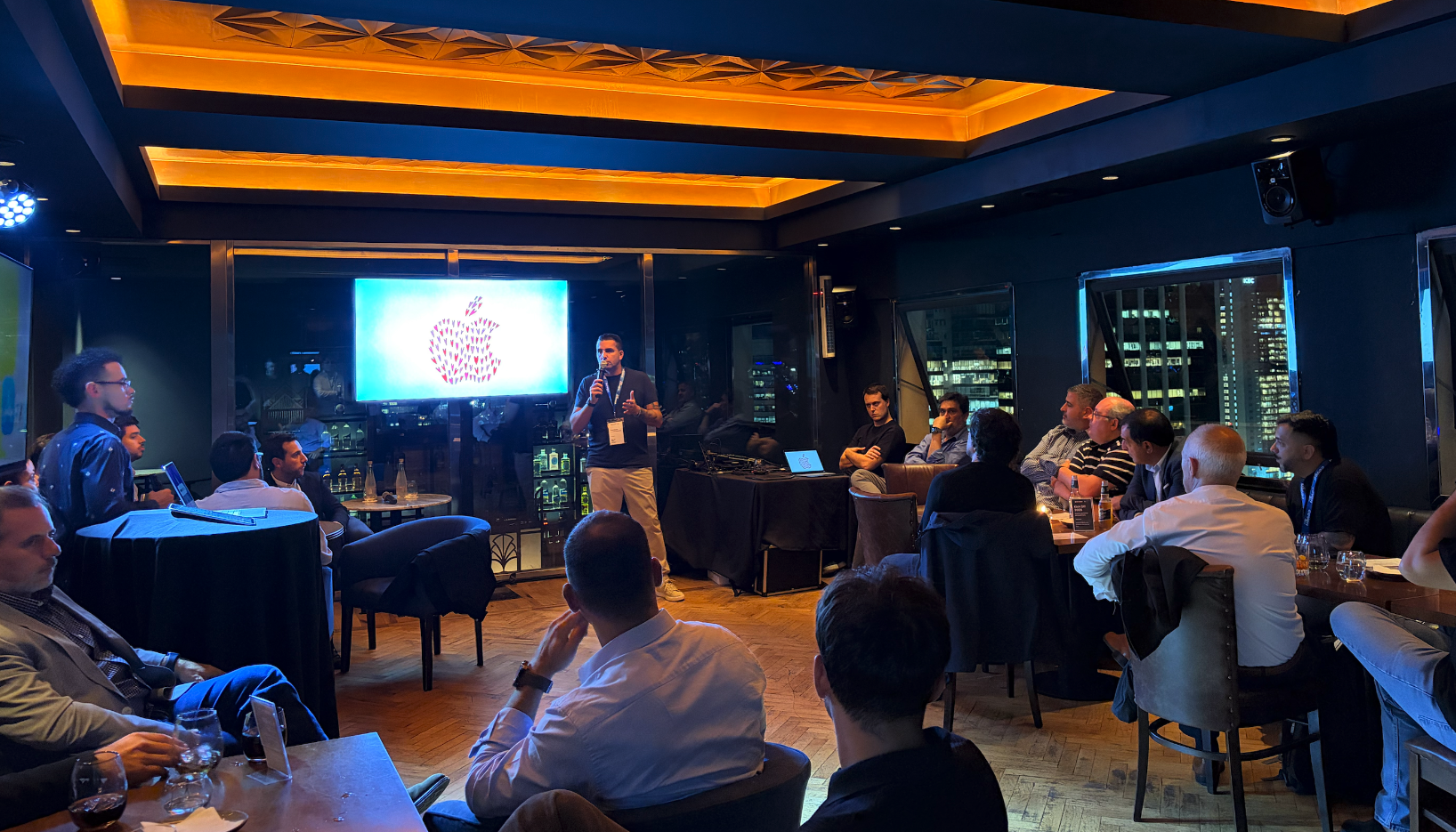 Ariel Davis destacó el crecimiento de la compañía como distribuidor oficial de Apple en Argentina desde septiembre de 2024, con una estrategia centrada en el desarrollo del canal corporativo.