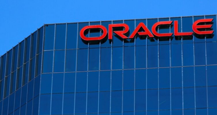 Oracle Database impulsa a más del 90% de las grandes empresas del mundo, así como a miles de organizaciones más pequeñas que dependen de un alto rendimiento y disponibilidad constante.