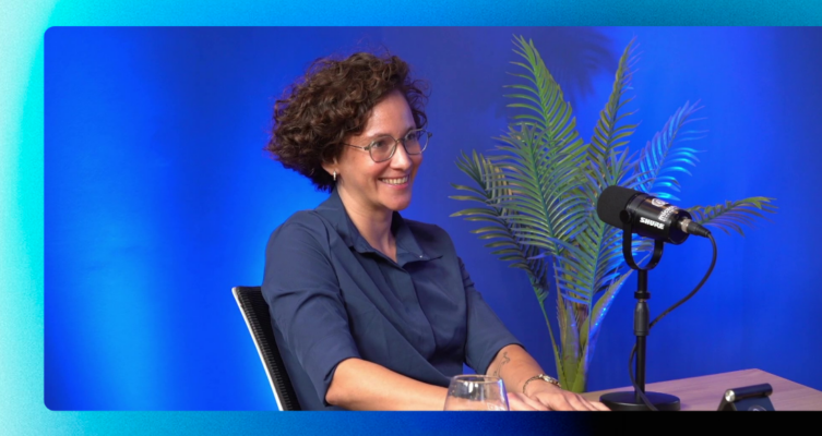 Leticia Salvo, Directora de Operaciones de PC HARD.