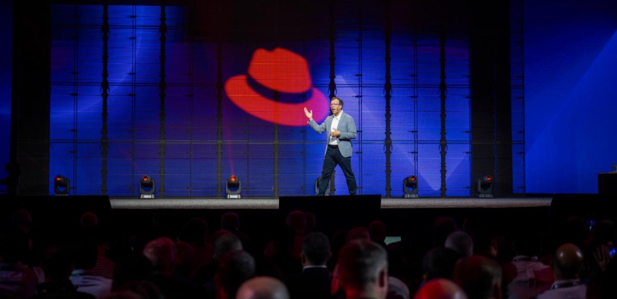 ARSAT recibe el Premio a la Innovación de Red Hat por su transformación tecnológica.
