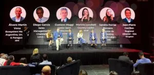 Moderado por Desirée Jaimovich, Directora Periodística de ITSitio, el panel reunió a ejecutivos de Fortinet, IBM, Intel, Kingston y Lenovo, quienes compartieron su visión sobre el presente y futuro del sector tecnológico.