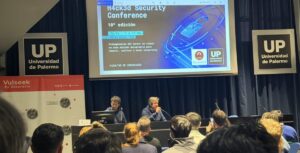 Alejandro Popovsky, decano de la Facultad de Ingeniería de la Universidad de Palermo y Javier Vallejos, CEO de Securetia