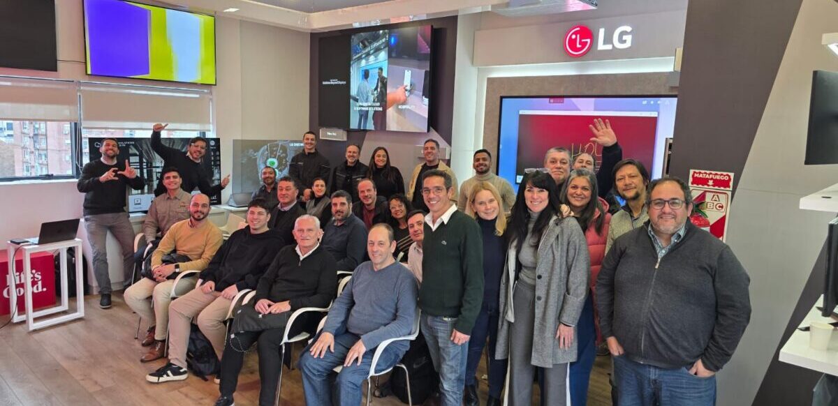 Seytech incorporó las soluciones profesionales de LG a su portafolio para impulsar proyectos de Digital Signage en Argentina y Chile, con foco en el soporte a canales e integradores.