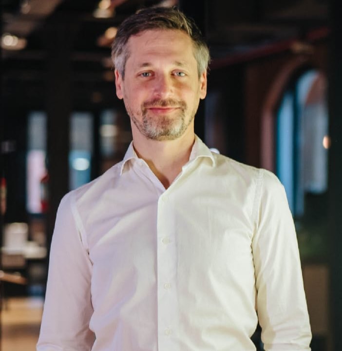 Alex Waltuch asume como Director Senior de Sector Público de Oracle para Argentina, Paraguay, Uruguay y Bolivia (APUB), desde donde liderará la estrategia de la compañía para acompañar la transformación digital del sector público.