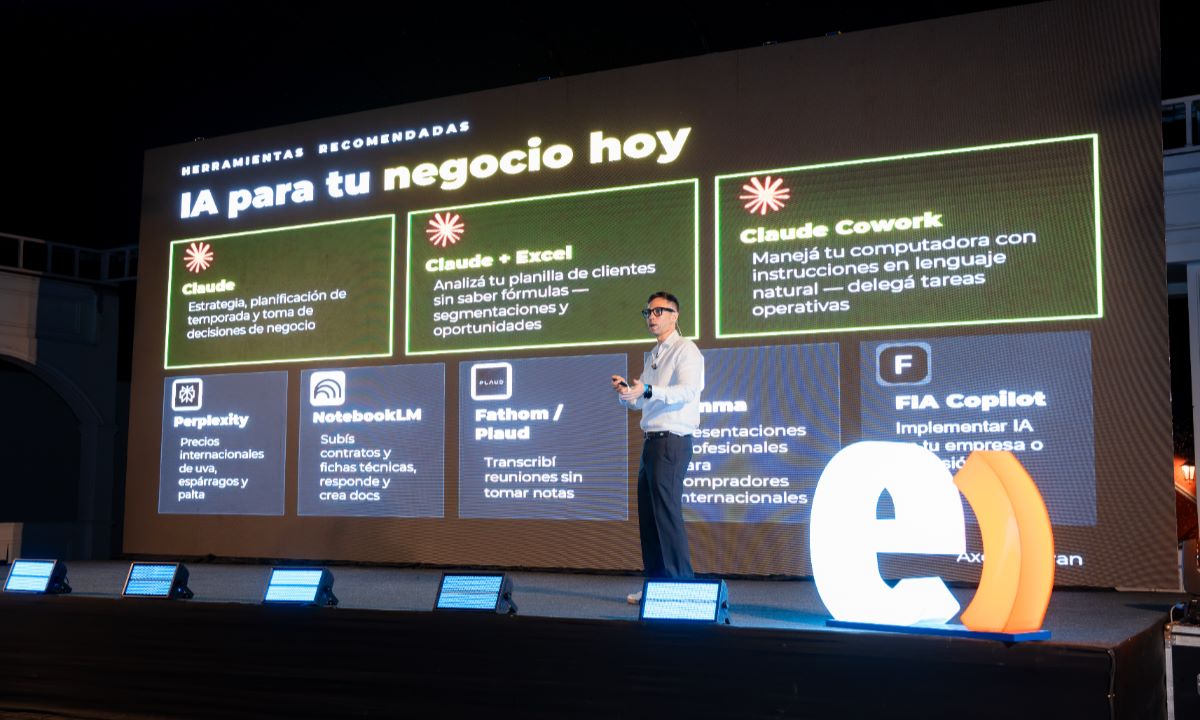 Axel Jutoran sostiene que los agentes de inteligencia artificial ya pueden ejecutar tareas completas dentro del proceso comercial, más allá de responder consultas como un chatbot.
