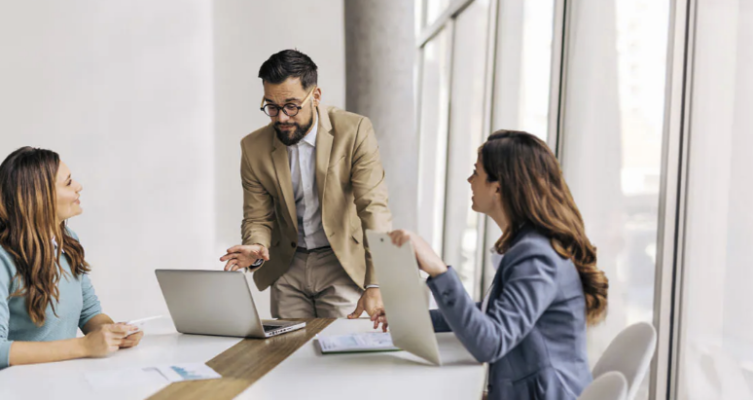 Las empresas más preparadas logran un rendimiento económico 7,2 veces mayor que sus competidores, al combinar más ingresos y menores costos.