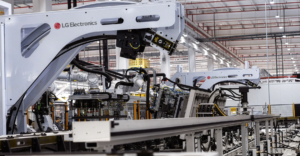 LG proyecta vender 42.000 heladeras en Argentina durante 2027.