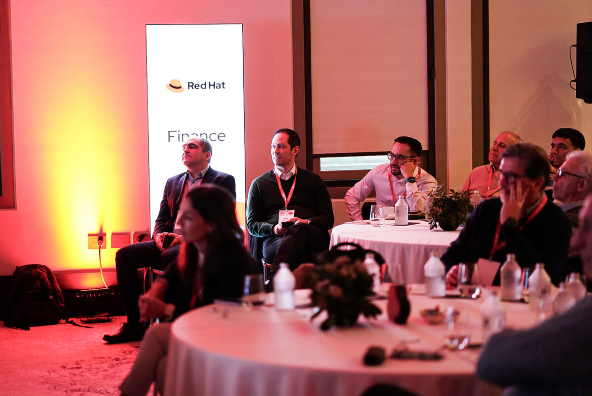 Representantes del sector financiero participaron del encuentro organizado por Red Hat en el Palacio Duhau – Park Hyatt Buenos Aires.