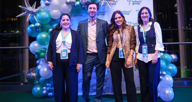 Soledad Tolosa, Fernando Montero, Martina Tolosa, Carolina Tolosa