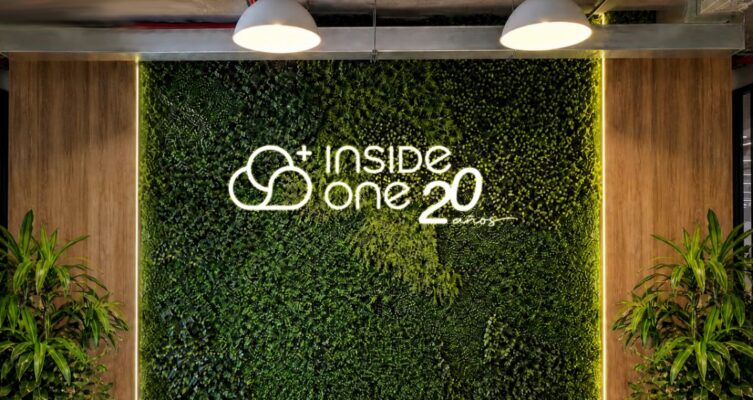 InsideOne, dos décadas de innovación y transformación digital para impulsar el futuro de las empresas.