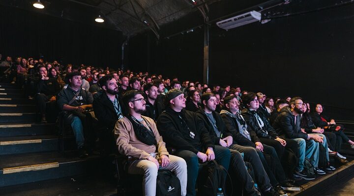 Nerdearla 2026 reunirá en Buenos Aires a referentes internacionales de inteligencia artificial, desarrollo de software, código abierto, privacidad y divulgación científica.
