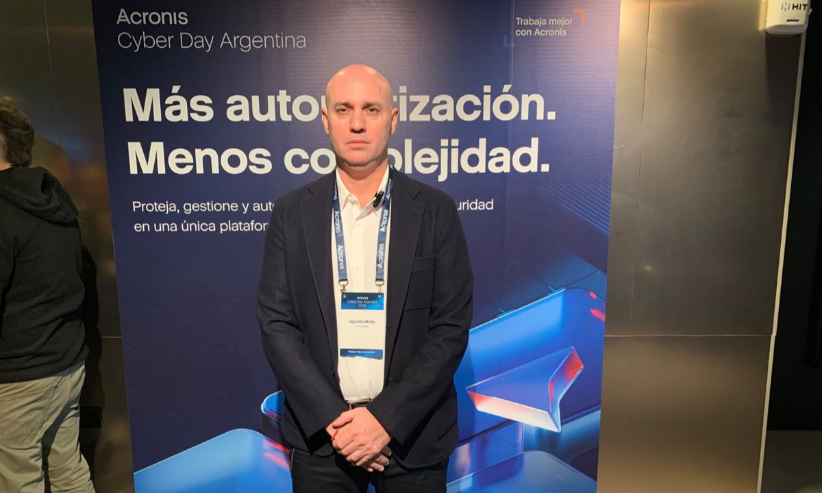 Agustín Mella, Regional Vice President para Latinoamérica de Acronis, destacó el impacto de la inteligencia artificial en la evolución de las amenazas informáticas y la demanda de soluciones de protección.