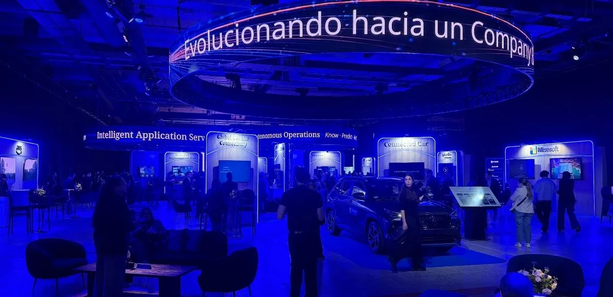 El Intelligence Summit Argentina reunió a referentes del sector tecnológico para debatir sobre inteligencia artificial agéntica, ciberseguridad, infraestructura y transformación de los procesos de negocio.
