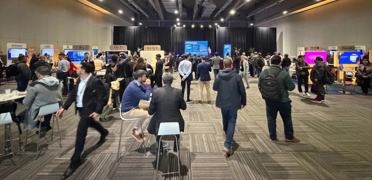 Autoridades nacionales y representantes del sector empresarial y tecnológico participaron de una jornada centrada en la innovación, la productividad y el desarrollo de la economía del conocimiento.