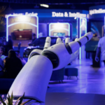 NTT DATA reunió a más de 500 líderes empresariales y referentes tecnológicos en la primera edición del Intelligence Summit Argentina, para analizar cómo llevar la inteligencia artificial del terreno experimental a la operación.