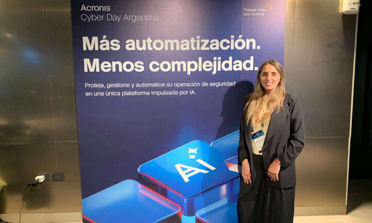 Mariela Giussani, BDM de Acronis en Licencias OnLine, presentó las oportunidades de crecimiento para los partners argentinos y el acompañamiento que ofrece el distribuidor para desarrollar nuevos negocios.