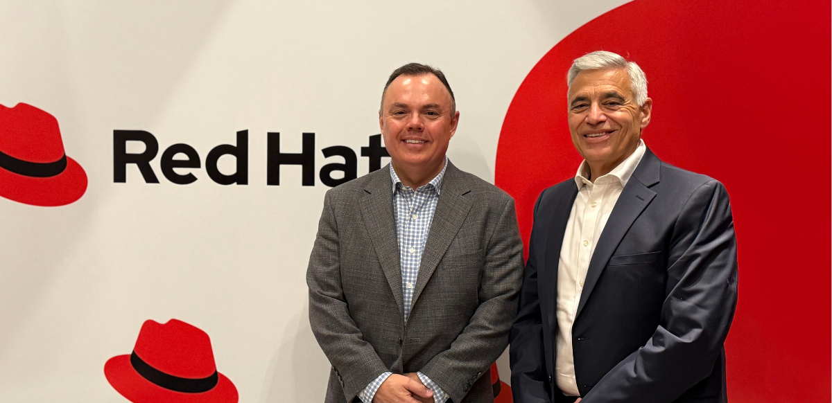Mike Ferris y Jorge Payró, de Red Hat