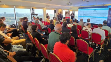 En este encuentro estuvieron presentes canales de venta, clientes y partners, quienes pudieron conocer las herramientas de IA y cloud que ofrece la marca, con el fin de apoyar la transformación digital de distintos verticales de negocios.